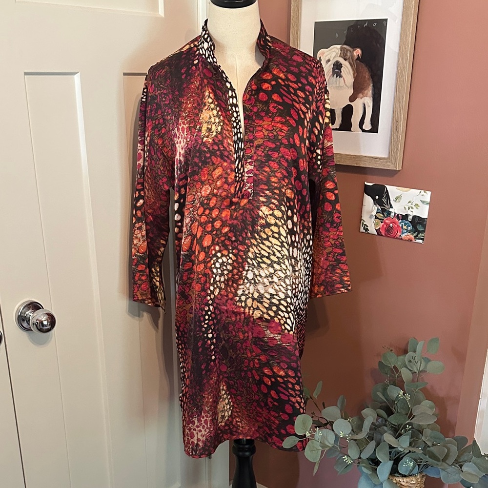 Natori Autumnal Multicolor Animal Print Med mandarin collar knee length caftan